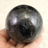 H&E社 アルベゾナイト アルベゾン閃石　60mm スフィア 320.5g (ID:37995)