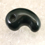 出雲碧玉 出雲石  SA  36mm勾玉 ディレクトリカード付 17.60g (ID:39323)