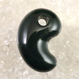 出雲碧玉 出雲石  SA  36mm勾玉 ディレクトリカード付 17.60g (ID:39323)