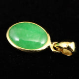 マダガスカル産 翡翠 ヒスイ 10mmオーバル ペンダントトップ 0.91g (ID:40176)