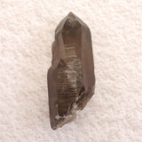 ガウリシャンカール産 ヒマラヤ水晶  スモーキー　44mm原石　15.8ｇ (ID:40997)