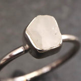 ロシア産 フェナカイト 6.7X6.5mm 原石 リング 14号 (ID:41046)