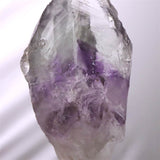 中国雲南省産 プラシオライト x アメジスト　バイカラークォーツ　原石 34.1g (ID:41056)