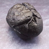 フィリピナイト　フィリピン産テクタイト　74mm原石 228g (ID:41442)