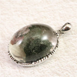庭園水晶 ガーデンクォーツ　26mmオーバル ペンダントトップ 13.1g (ID:41494)