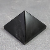 中国山東省産　黒水晶 モリオン　30mm ピラミッド 23.8g (ID:42381)