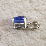 H&E社 シベリアンブルークォーツ　7X5mmオーバル ペンダントトップ　0.6g (ID:43280)