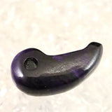 スギライト 23X12mm 勾玉 3.43g (ID:43572)