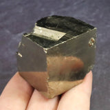 スペイン産 パイライト 黄鉄鉱  32mmキューブ 135.9g (ID:44766)