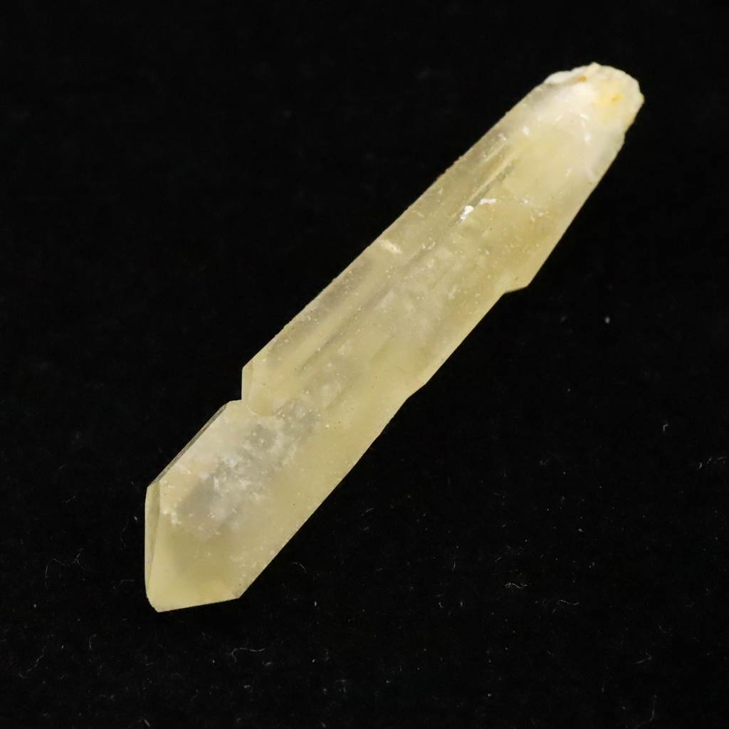 奈良県天川村 五代松鉱山 レモン水晶 4.0g (ID:45676) | 榎本通商