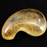 ヒマラヤ マニハール産 ゴールドルチル入り 水晶 34mm勾玉 10.5g (ID:46296)