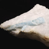 佐賀県産 アクアマリン 結晶 母岩付き　64.7g (ID:47132)