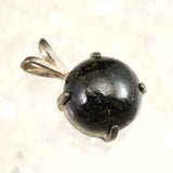 H&E社 ヌーマイト ニューマイト 10mmラウンド　ペンダントトップ 証明書付 1.6g (ID:47410)