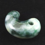 糸魚川翡翠  ヒスイ 小滝産 緑 30mm勾玉 ディレクトリカード付 12.1g (ID:47743)