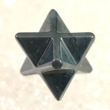 神居古潭石 （カムイ・コタン） 23mm マカバスター　証明書付　5.6g (ID:47828)