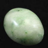 日高翡翠（ホワイトグリーン） 18mm オーバル ルース 3.54g (ID:48365)