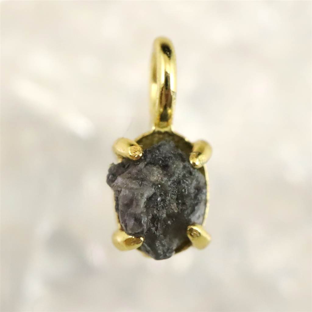 天然 ブラック ダイヤモンド 原石 ペンダントトップ 0.27g (ID:48819