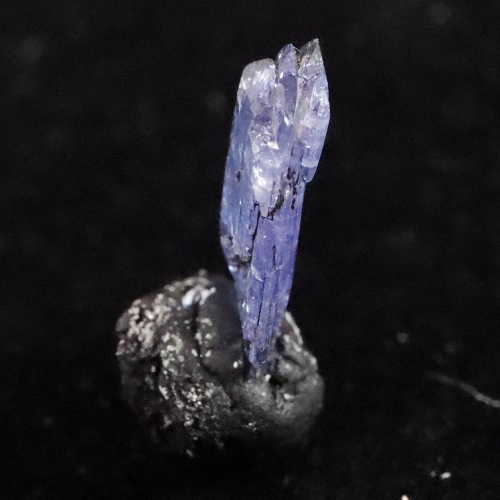 タンザナイト 原石 結晶 1.48ct (ID:49274)