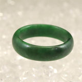 ミャンマー産 翡翠 ヒスイ 緑  5mm幅リング 14号 1.9g (ID:49349)