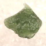 モルダバイト AAA 14mm原石 ディレクトリカード付 1.91ｇ  (ID:49717)