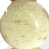 リビアングラス 26mmスフィア 台座付  20.3g (ID:50176)