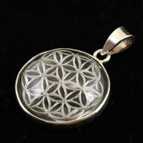 ガネーシュヒマール産水晶 フラワー オブ ライフ ペンダントトップ 4.61g (ID:51268)