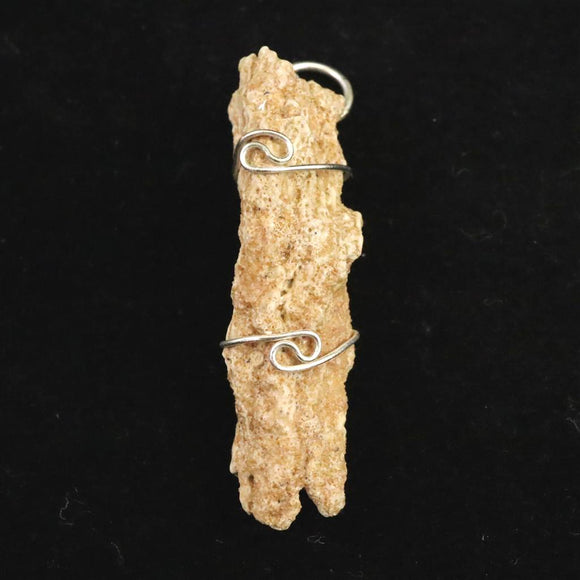 H&E社　サハラ砂漠産　フルグライト　ペンダントトップ　4.1g (ID:54603)