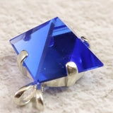 H&E社 シベリアンブルークォーツ　16mmピラミッド ペンダントトップ　2.2g (ID:54900)