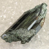 ザギマウンテン産 エジリン輝石  23.5g (ID:55364)