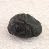 北海道 遠軽町産  黒曜石 31mm原石  17.7g (ID:55383)