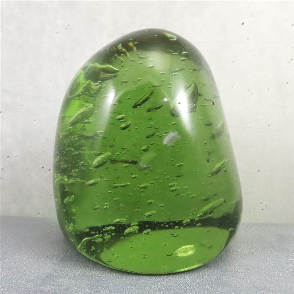 インドネシア産アンダラクリスタル ポリッシュ グリーン 若草色 765g