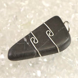 H&E社 マスターシャーマナイト  タンブル ペンダントトップ 7.2g (ID:56038)