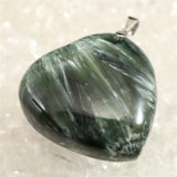 セラフィナイト クリノクロア　30mmハート ペンダントトップ 14.1g (ID:56186)