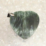 セラフィナイト クリノクロア　30mmハート ペンダントトップ 14.1g (ID:56186)