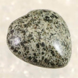 H&E社 ガーディアナイト(AZOZEO) 15mmハート 証明書付 2.3g (ID:56307)