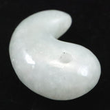 糸魚川翡翠  ヒスイ 小滝産 薄緑 21mm勾玉 ディレクトリカード付 4.29g (ID:58043)