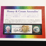 H&E社 ハニー&クリームアゼツライト (AZOZEO)  15mmハート 証明書付 2.2g (ID:59043)