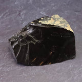 隠岐の島 黒曜石 原石  ディレクトリーカード付 47.0g (ID:59059)