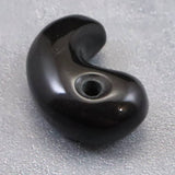 隠岐の島 黒曜石 32mm勾玉 ディレクトリカード付 10.7g　**特価品** (ID:62005)