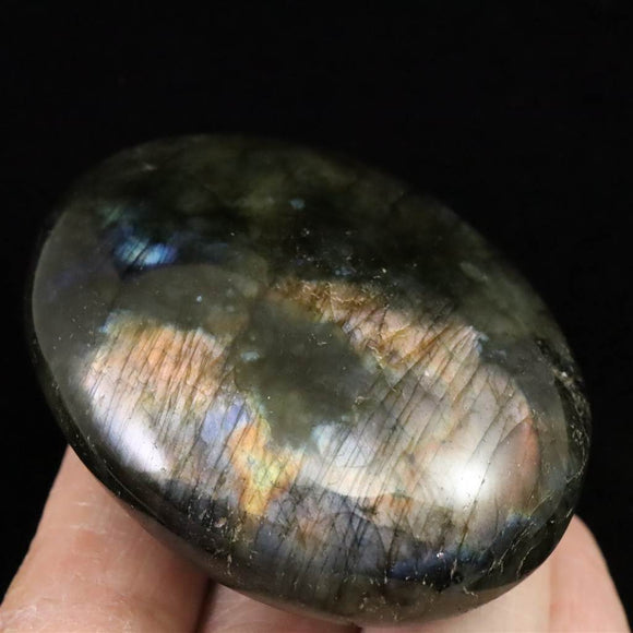 マダガスカル産 ラブラドライト 58mmパームストーン 90.0g (ID:62435)