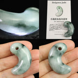 糸魚川翡翠  小滝産 35mm　勾玉 グリーン  ディレクトリーカード付 15.16g (ID:62588)