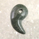 宮崎県 大和光石  30mm 勾玉 証明書付 7.6g (ID:63541)