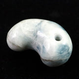 糸魚川翡翠  ヒスイ 小滝産 薄青 28mm勾玉 ディレクトリカード付 12.9g (ID:64930)