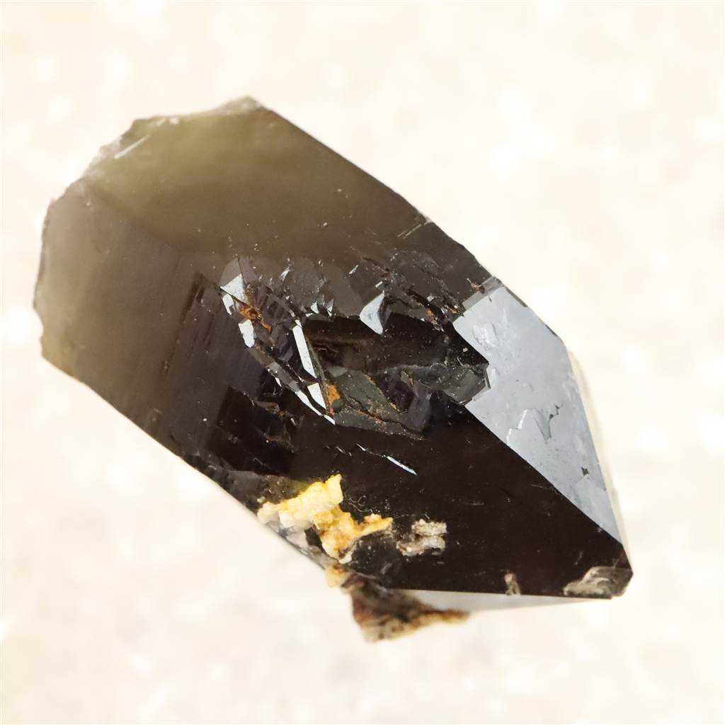 岐阜県中津川市蛭川産 黒水晶（モリオン）30mm 原石 カテドラル 13.0g