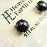 H&E社 ヌーマイト ニューマイト 8mmラウンド ピアス 証明書付 1.9g (ID:65720)