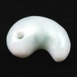 糸魚川翡翠  ヒスイ 小滝産 薄緑 21mm勾玉 ディレクトリカード付 5.02g (ID:66042)