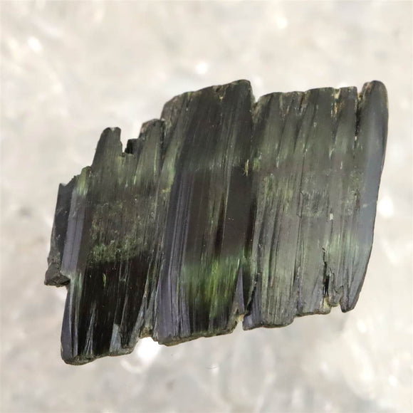 ザギマウンテン産 エジリン輝石  2.61g (ID:67042)