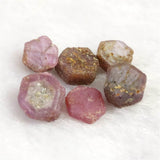 パキスタン産 ルビー 結晶 原石 蛍光 7個セット　4.0ｇ (ID:68418)