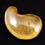 ヒマラヤ マニハール産 ゴールドルチル入り 水晶 33mm勾玉 10.2g (ID:68804)