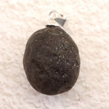 コロンビアナイト 原石 ペンダントトップ 3.29g (ID:68882)